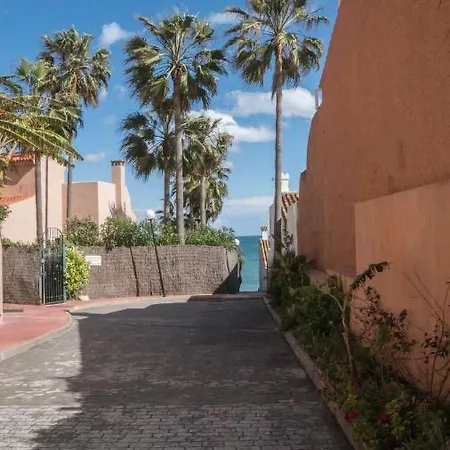 Casa Playa Azul * Estepona
